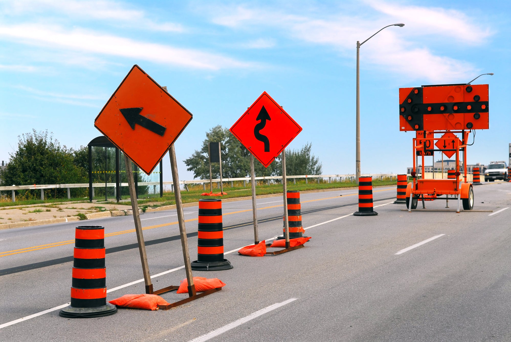 Lane-Shifting Sign: A Vital Part of Traffic Safety — JCL Traffic